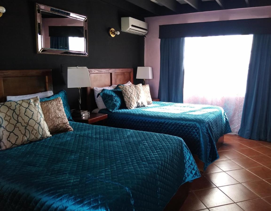 Mision Santa Isabel Hotel เอนเซนาดา ภายนอก รูปภาพ